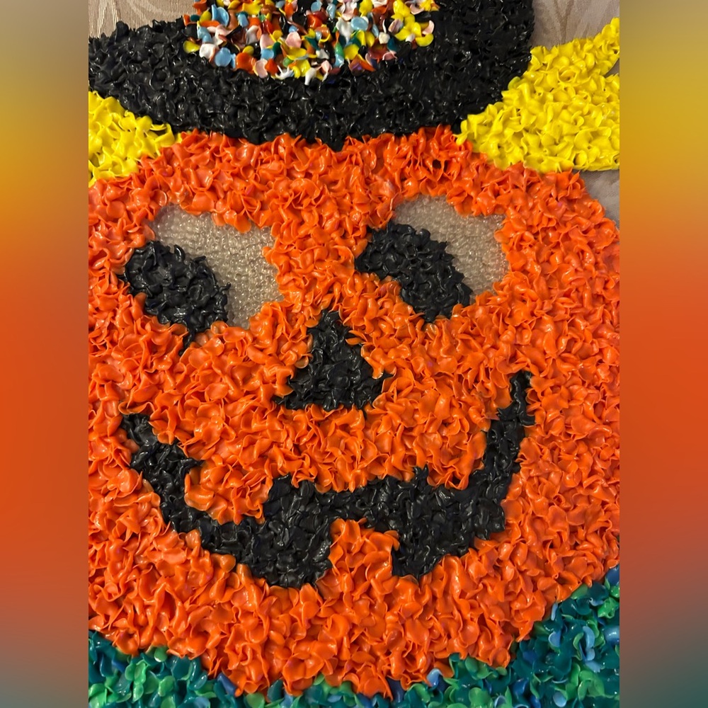 Vintage Melted Plastic Popcorn Plastic Halloween Pumpkin Man, Jack-o’-lantern - Picture 4 of 7